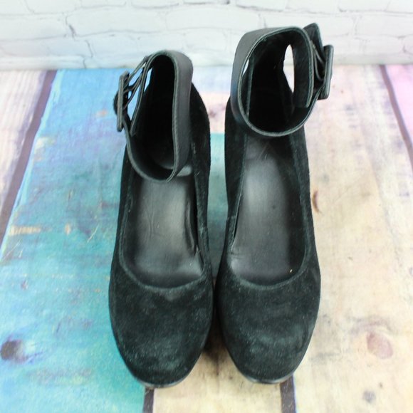 LL Bean Black Suede Signature Ankle Strap Pump Heel Size 7.5 M - Picture 5 of 9